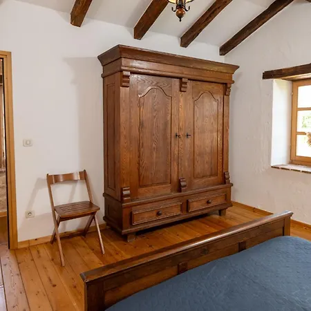 Little Owl Estate - Authentic Istrian Stone *