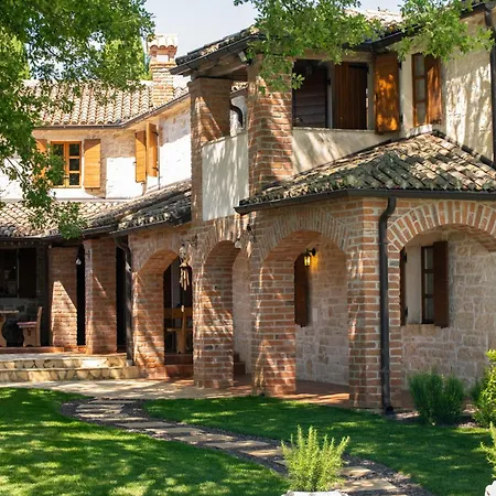 Little Owl Estate - Authentic Istrian Stone